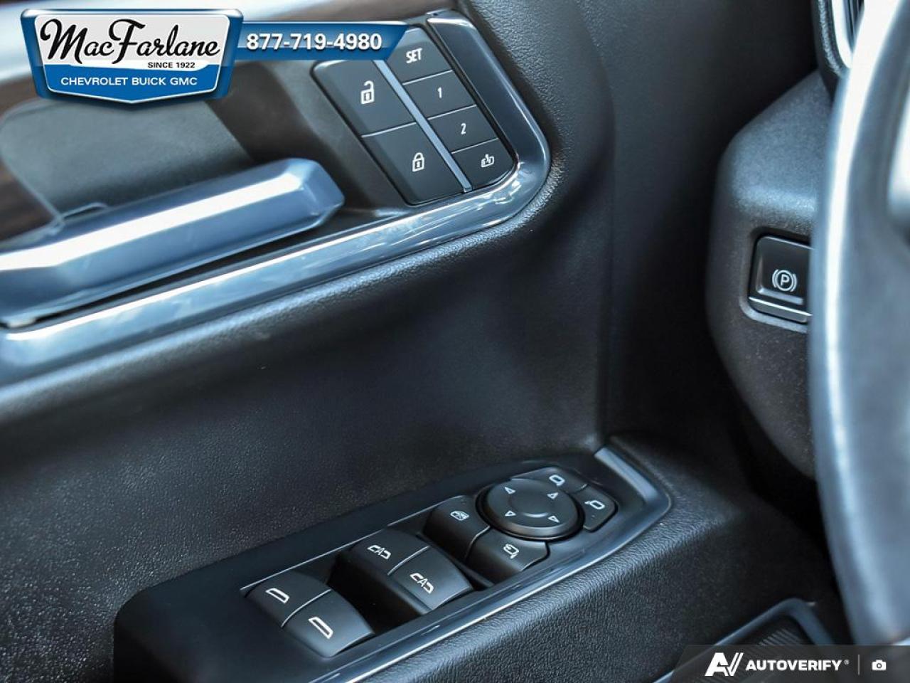 2023 GMC Sierra 1500 SLT Photo