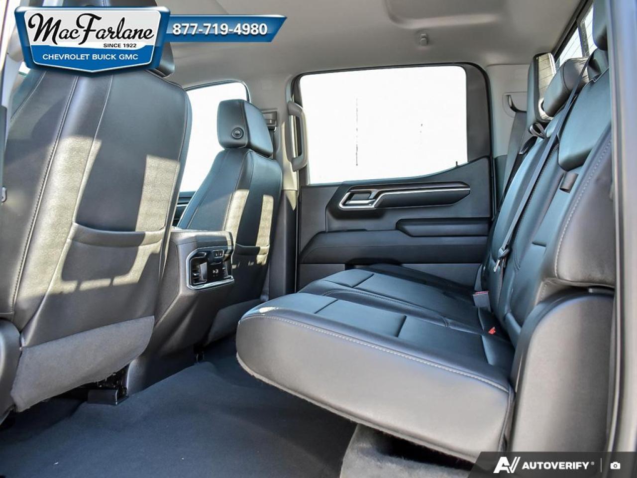 2023 GMC Sierra 1500 SLT Photo