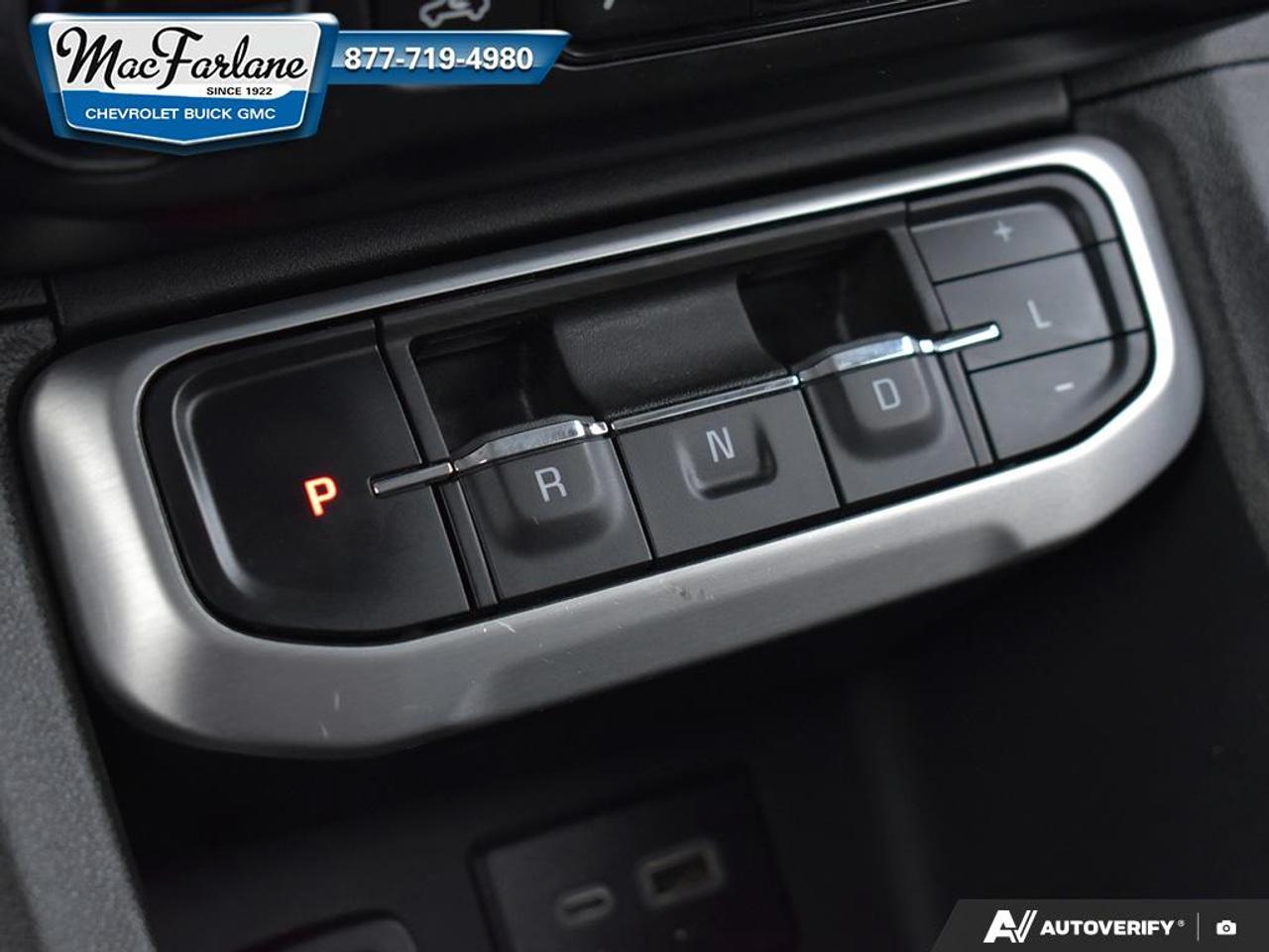 2023 GMC Acadia SLE Photo