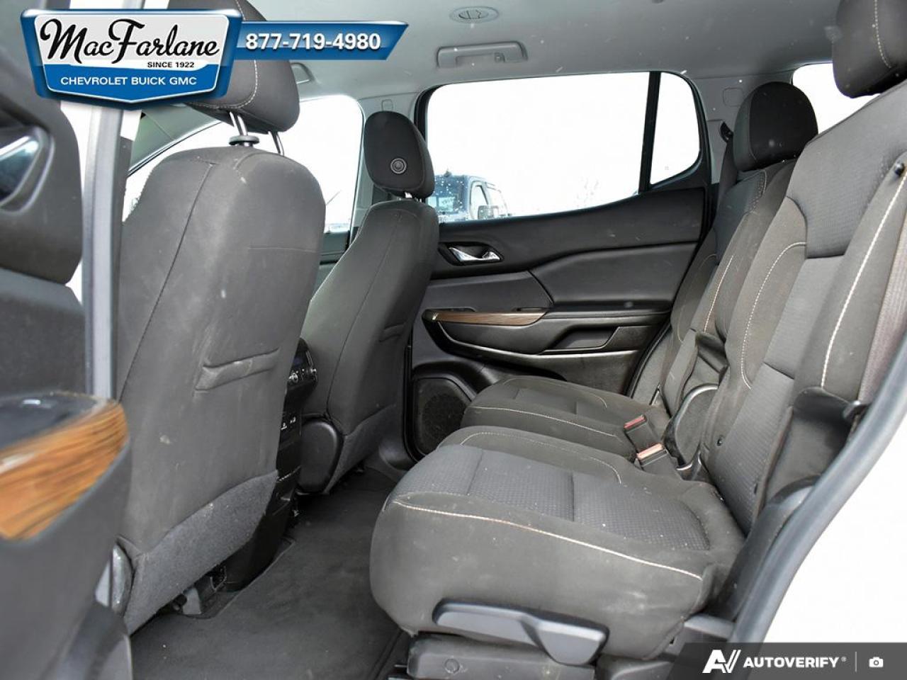 2023 GMC Acadia SLE Photo