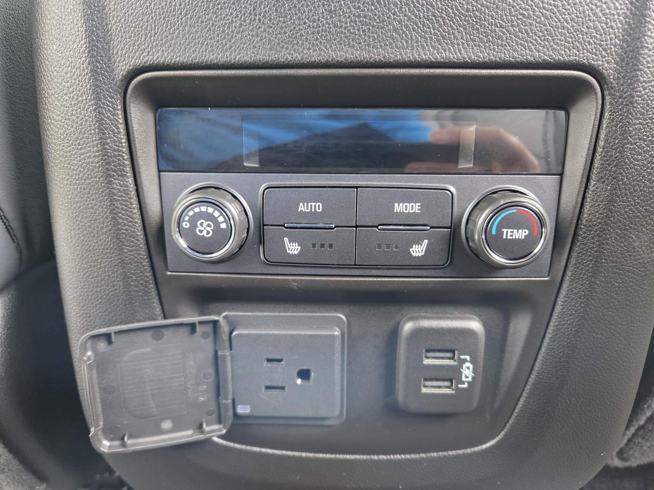 2024 Buick Enclave One Owner | Premium Package | Leather | 20" Wheels Photo