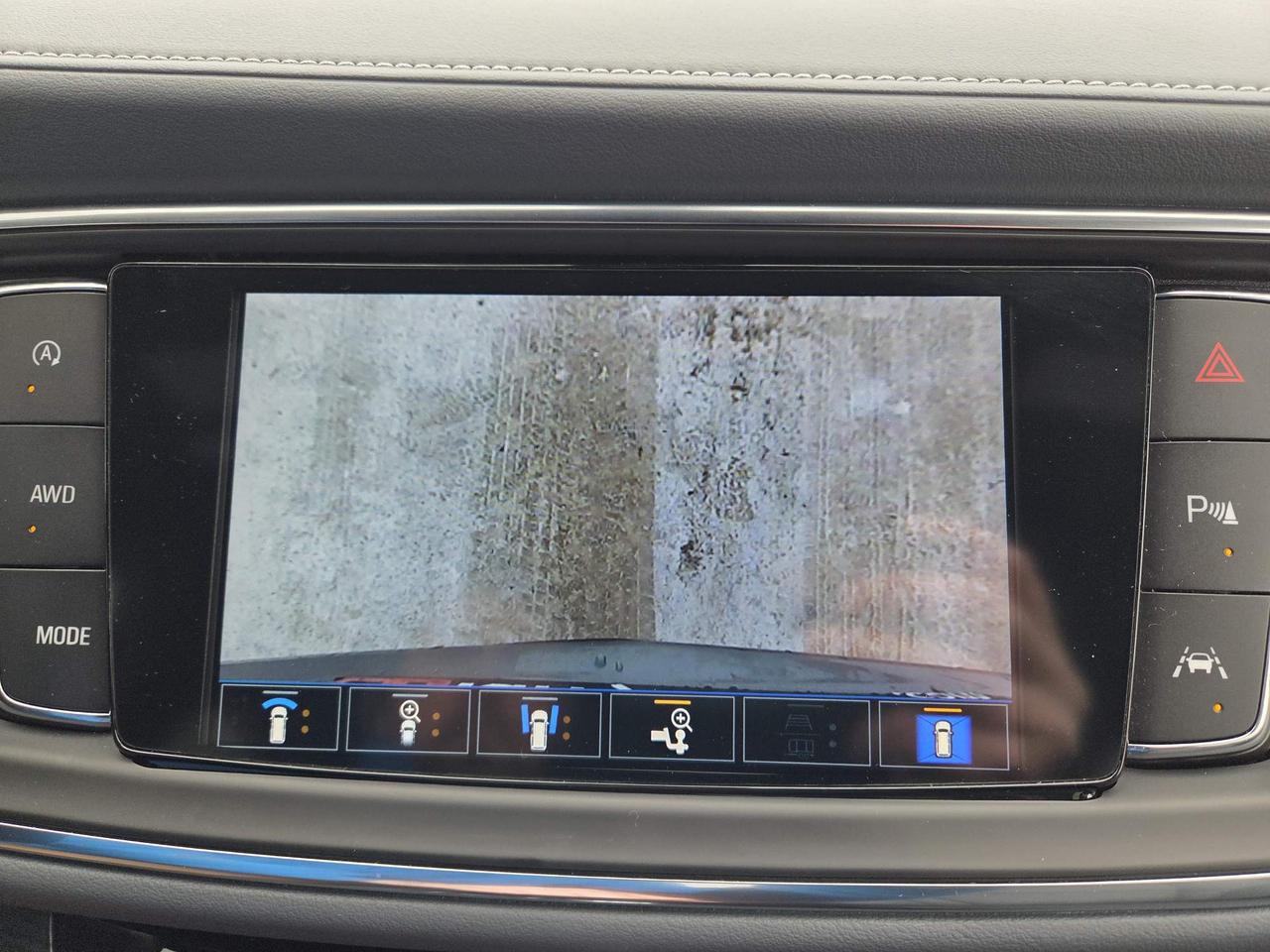 2024 Buick Enclave One Owner | Premium Package | Leather | 20" Wheels Photo