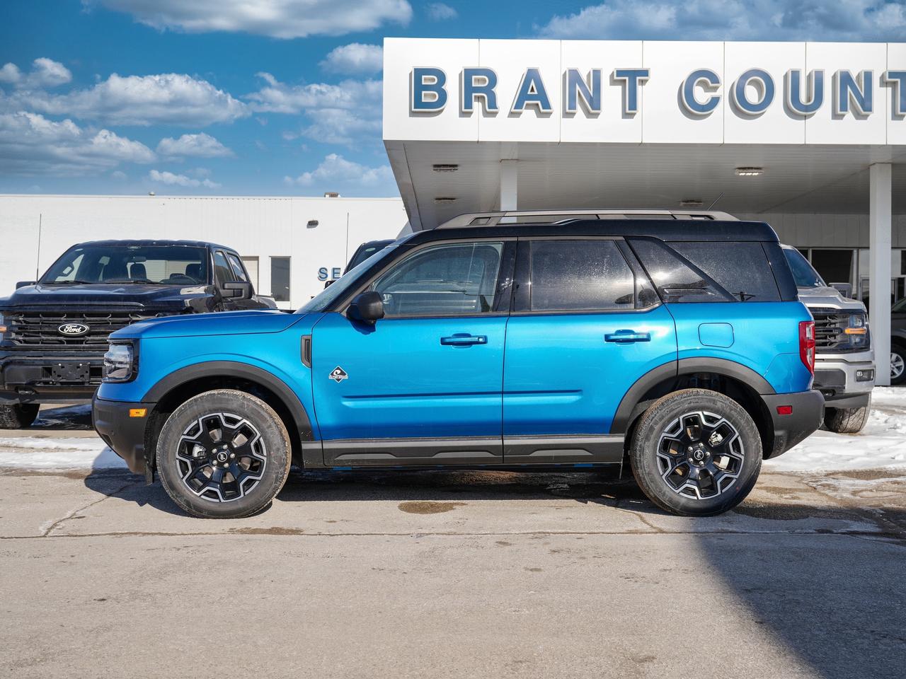 2025 Ford Bronco Sport OUTER BANKS.. LEATHER | 360 BACK UP CAM | NAVI Photo3