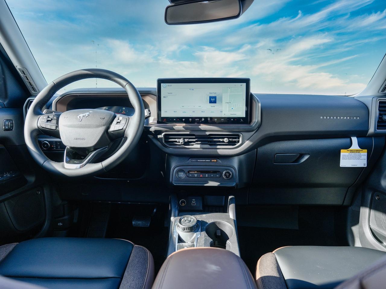 2025 Ford Bronco Sport OUTER BANKS.. LEATHER | 360 BACK UP CAM | NAVI Photo