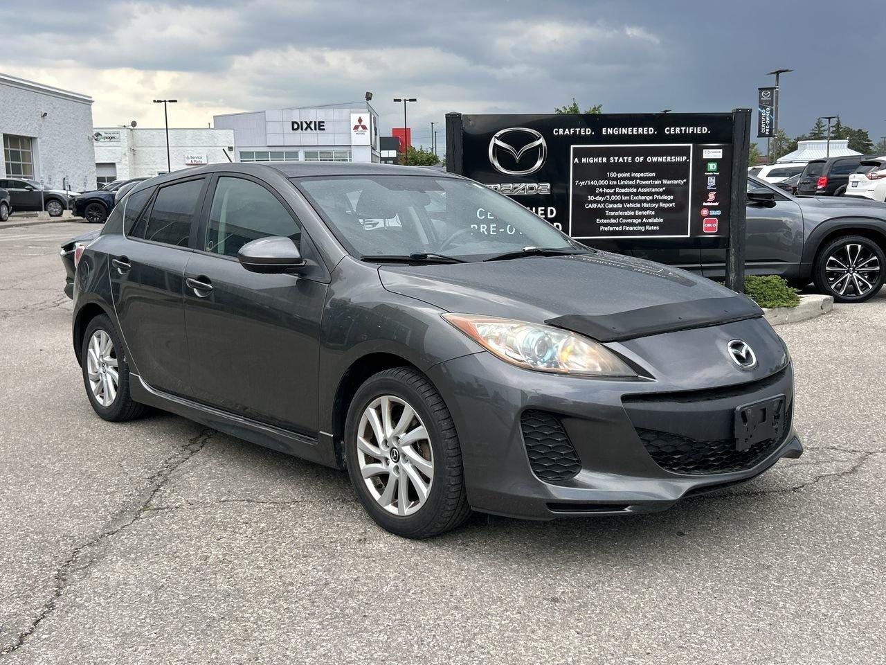 2013 Mazda MAZDA3 GS-SKY at Photo