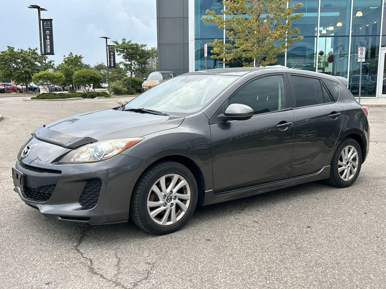 2013 Mazda MAZDA3 GS-SKY at Photo
