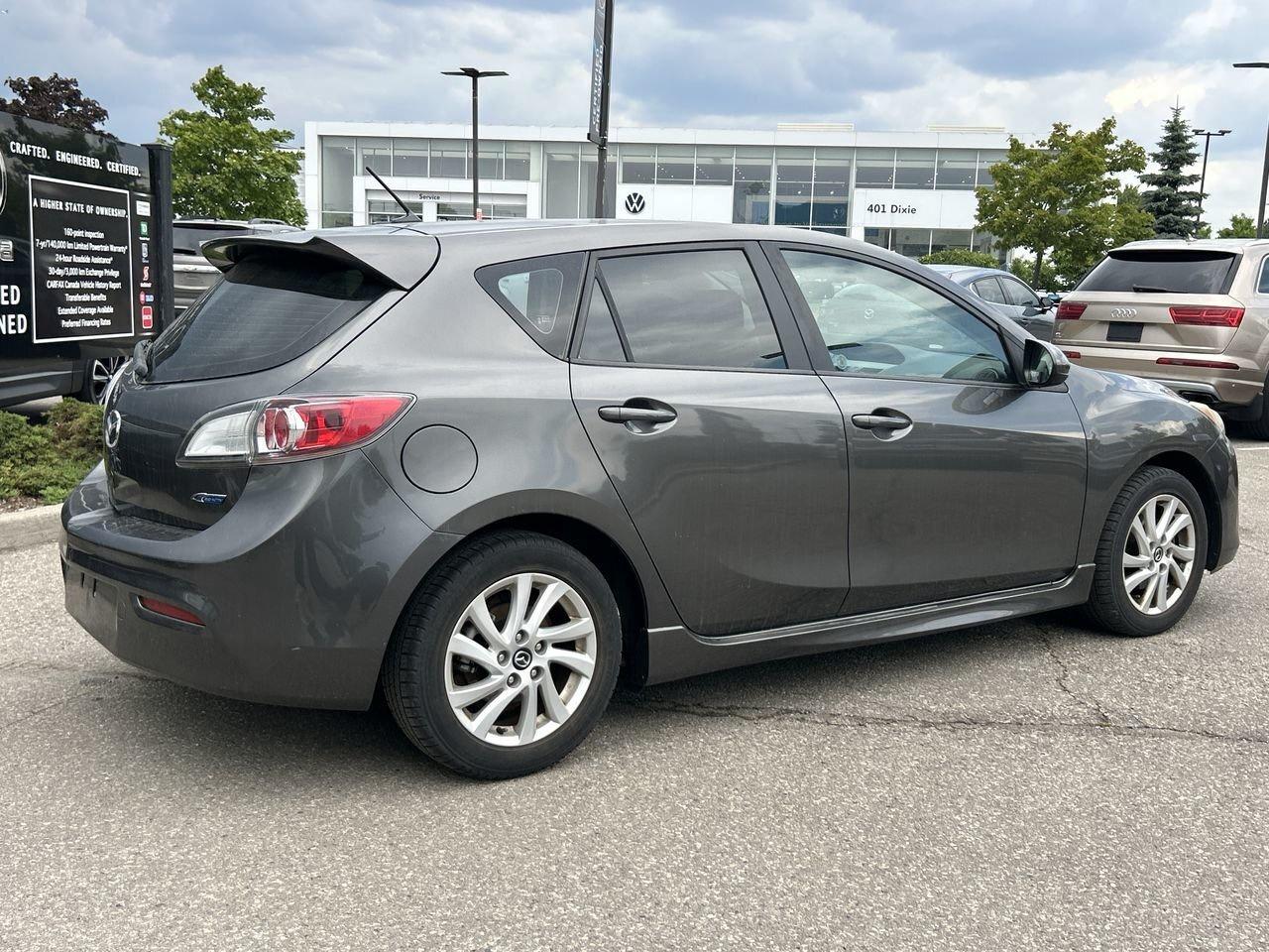 2013 Mazda MAZDA3 GS-SKY at Photo