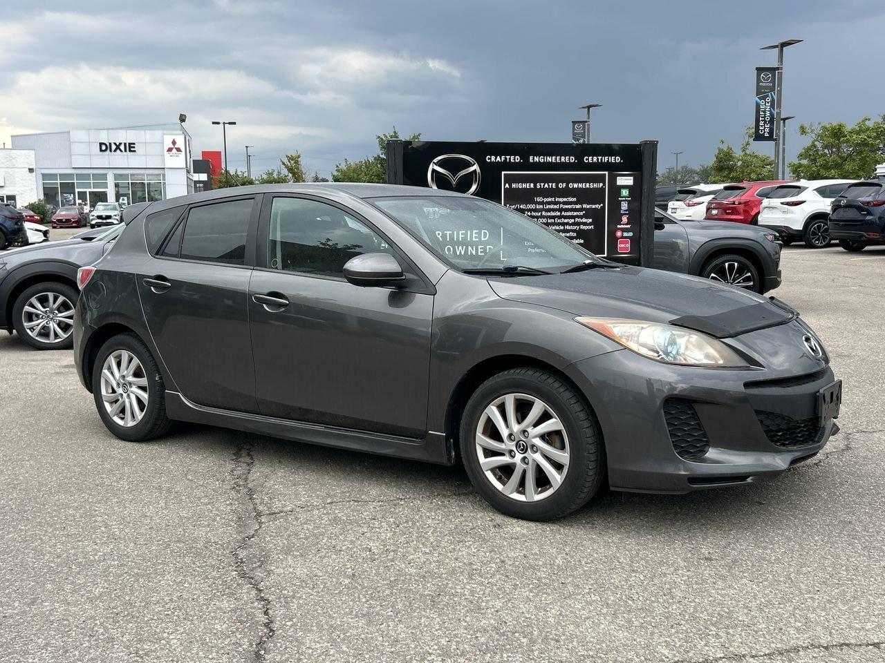 2013 Mazda MAZDA3 GS-SKY at Photo