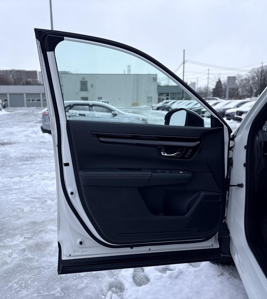2025 Honda CR-V Hybrid Touring AWD | NAVIGATION | BOSE PREMIUM AUDIO | Photo