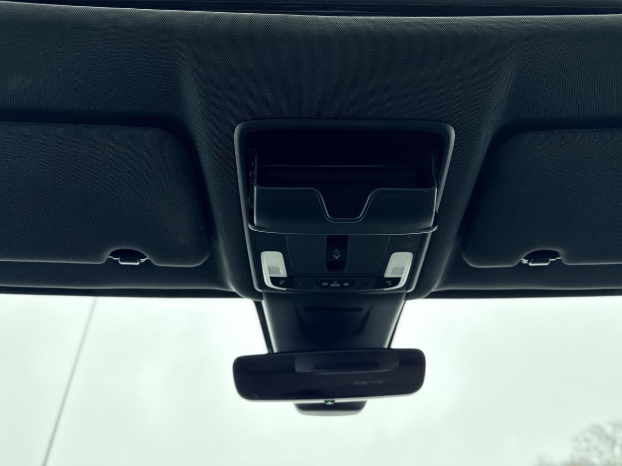 2025 Honda CR-V Hybrid Touring AWD | NAVIGATION | BOSE PREMIUM AUDIO | Photo