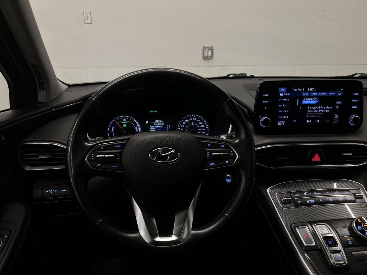 2022 Hyundai Santa Fe Hybrid TREND AWD |HTD LEATHER |PANO ROOF | CARPLAY Photo