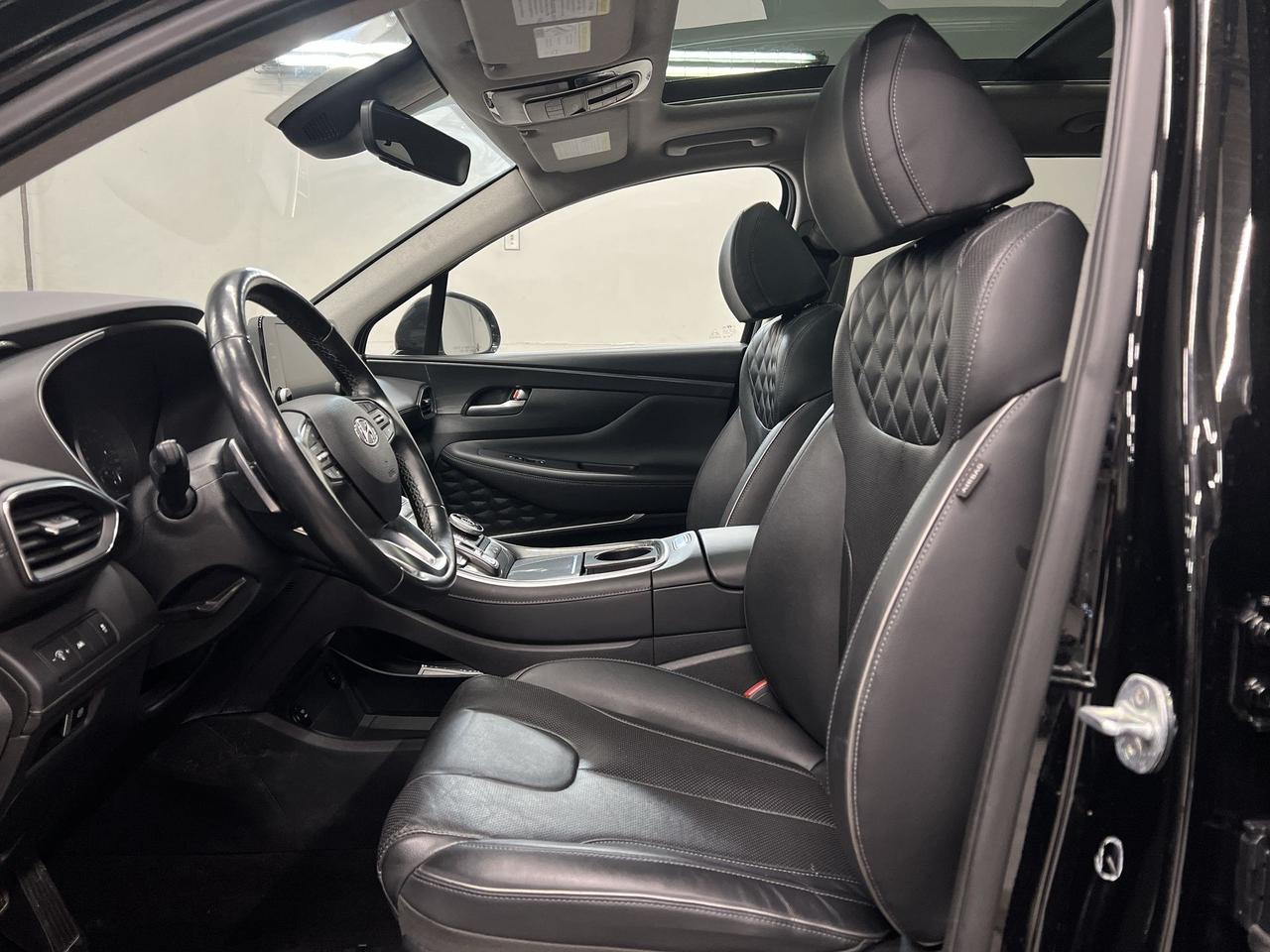 2022 Hyundai Santa Fe Hybrid TREND AWD |HTD LEATHER |PANO ROOF | CARPLAY Photo