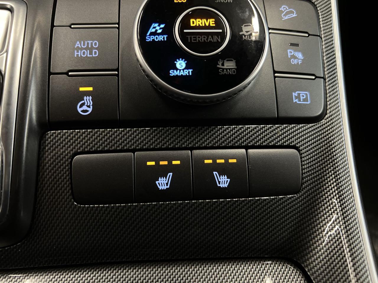 2022 Hyundai Santa Fe Hybrid TREND AWD |HTD LEATHER |PANO ROOF | CARPLAY Photo