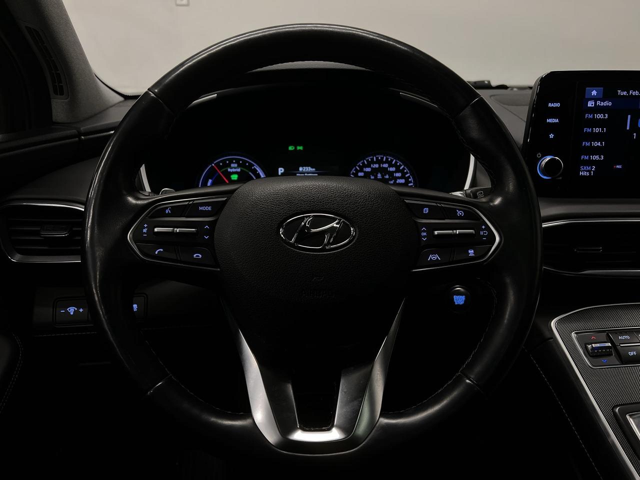 2022 Hyundai Santa Fe Hybrid TREND AWD |HTD LEATHER |PANO ROOF | CARPLAY Photo