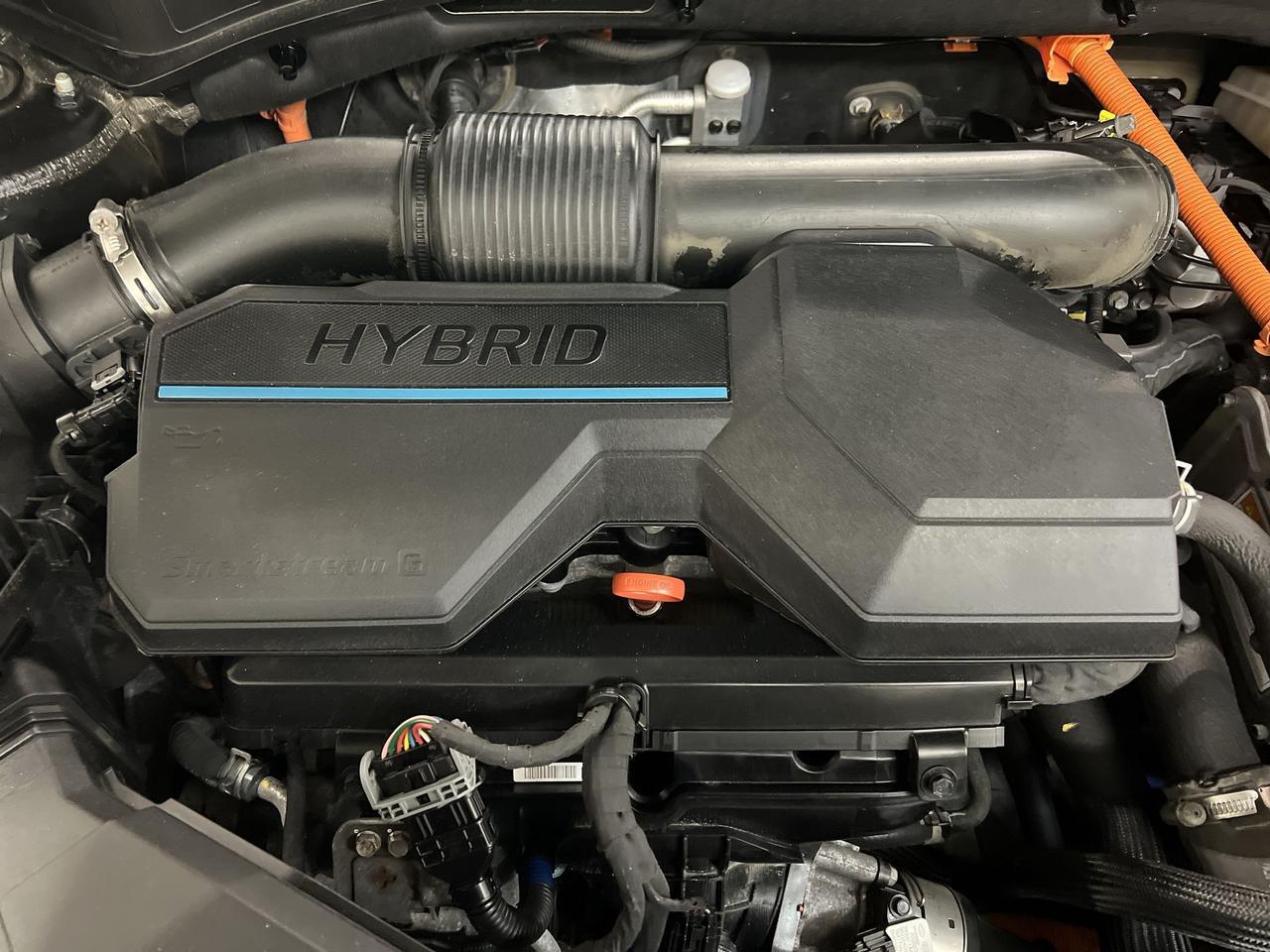 2022 Hyundai Santa Fe Hybrid TREND AWD |HTD LEATHER |PANO ROOF | CARPLAY Photo