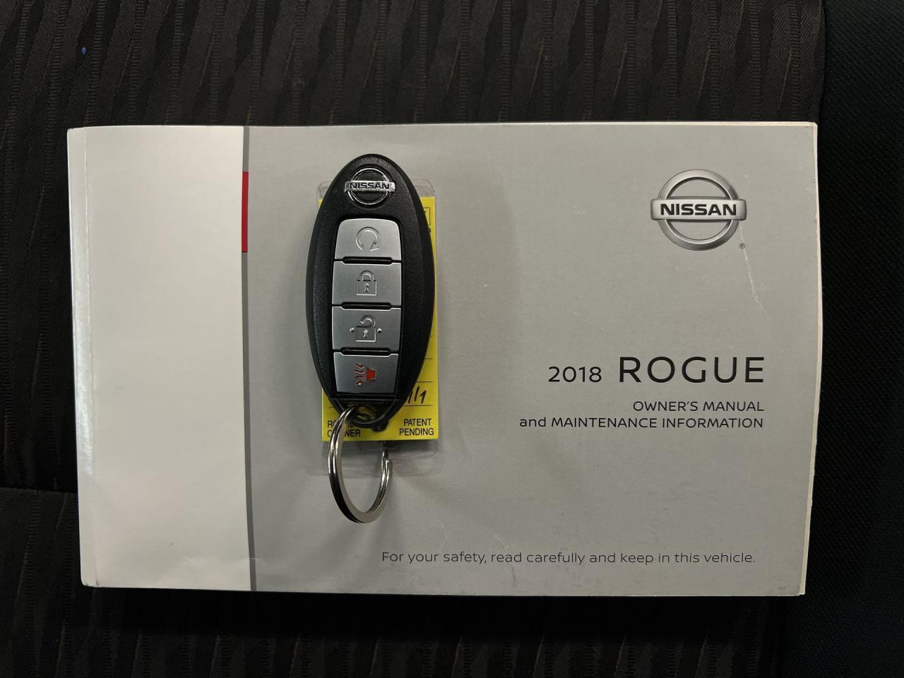 2018 Nissan Rogue SV AWD | HTD SEATS | CARPLAY | REMOTE START | A/C Photo