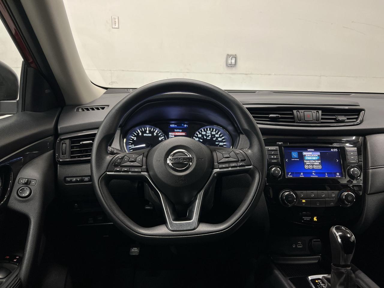 2018 Nissan Rogue SV AWD | HTD SEATS | CARPLAY | REMOTE START | A/C Photo