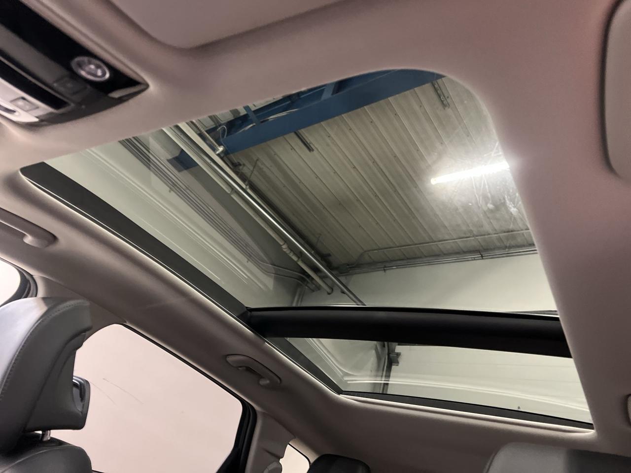 2023 Kia Sportage EX AWD | HTD LEATHER | PANO ROOF | REMOTE START Photo