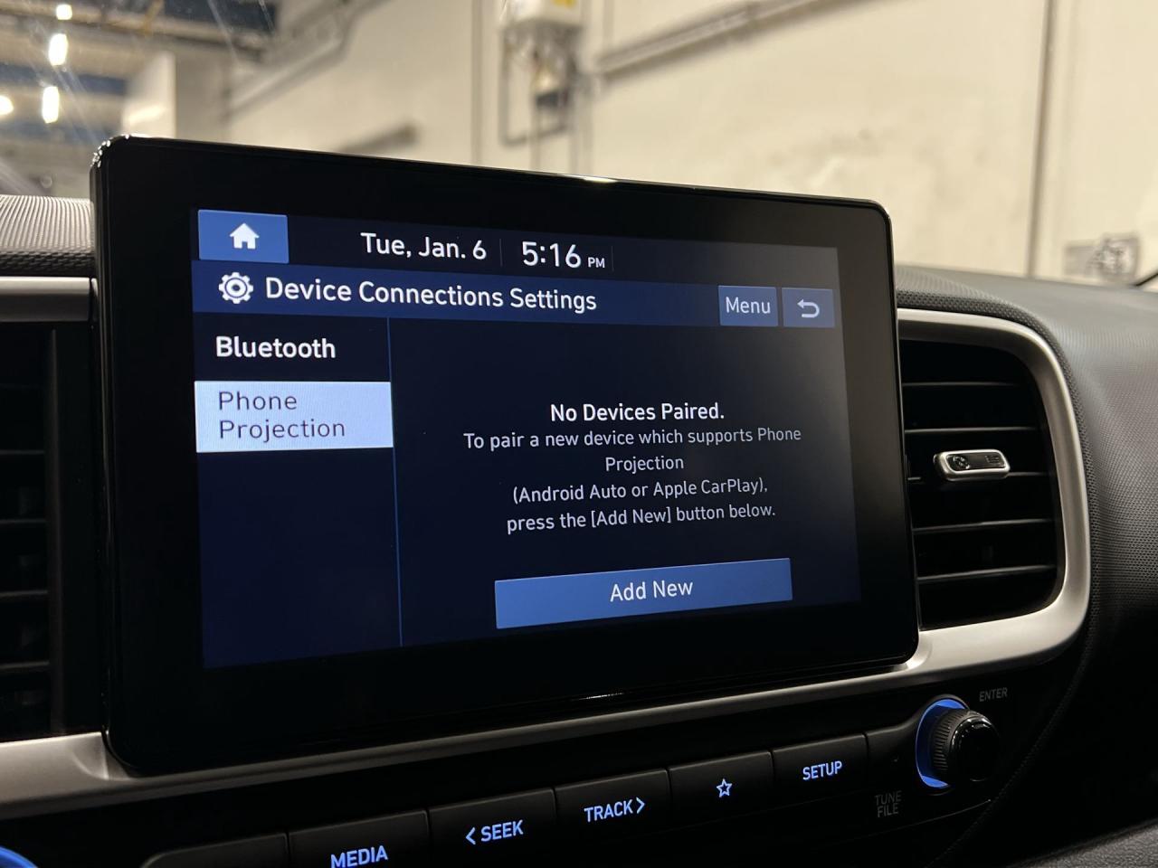 2023 Hyundai Venue HTD SEATS | CARPLAY | BLUETOOTH | LOW KMS!! Photo