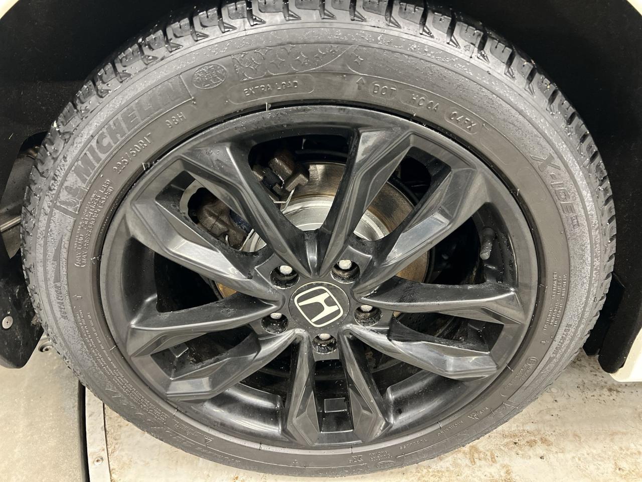 2018 Honda Accord EX-L | HTD LEATHER | SUNROOF | CARPLAY | LANEWATCH Photo