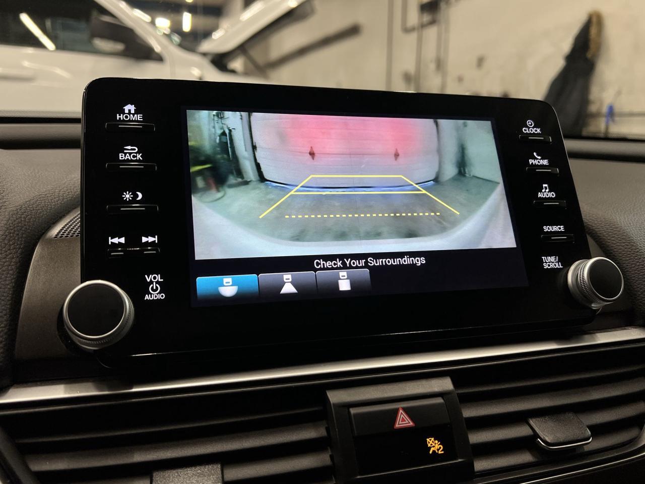 2018 Honda Accord EX-L | HTD LEATHER | SUNROOF | CARPLAY | LANEWATCH Photo