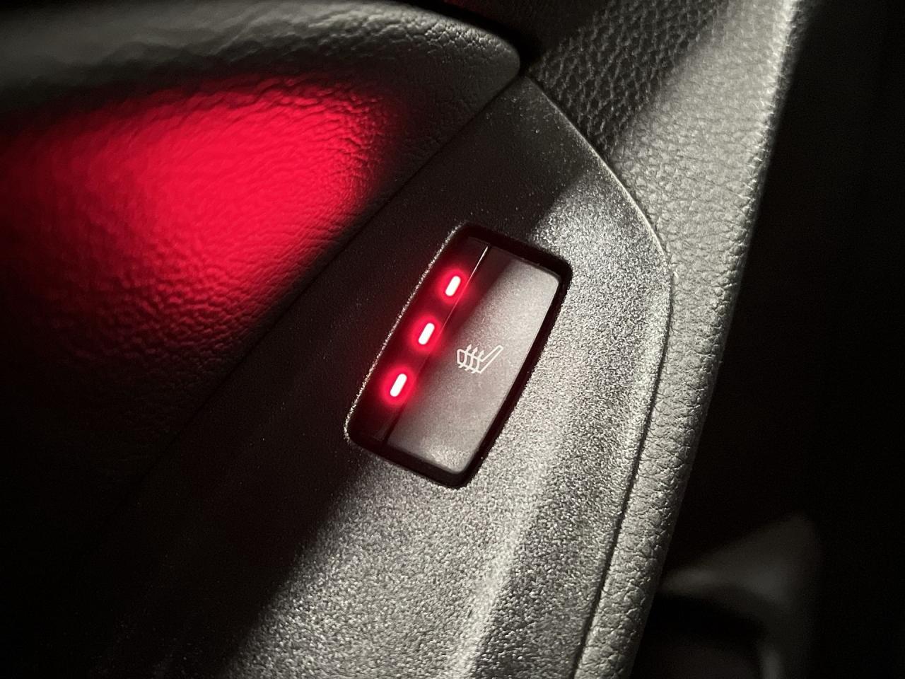 2018 Honda Accord EX-L | HTD LEATHER | SUNROOF | CARPLAY | LANEWATCH Photo