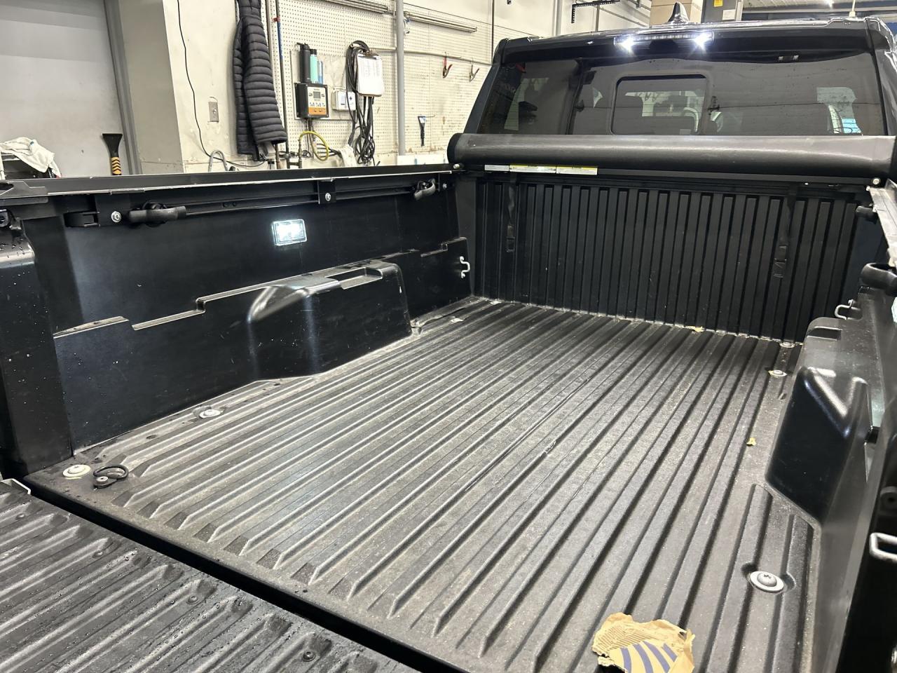 2024 Toyota Tacoma TRD SPORT 4X4 | DBL CAB |HTD SEATS | CARPLAY | A/C Photo