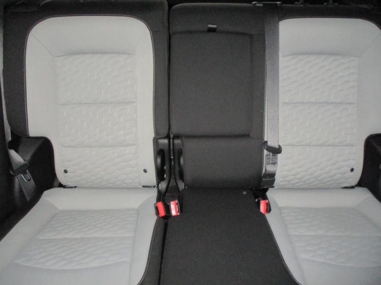 2018 Chevrolet Equinox LT FWD - Photo #14