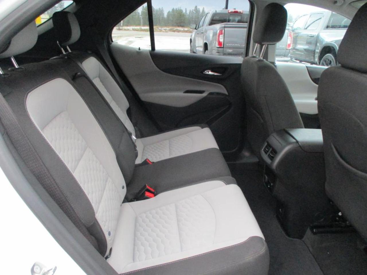 2018 Chevrolet Equinox LT FWD - Photo #13