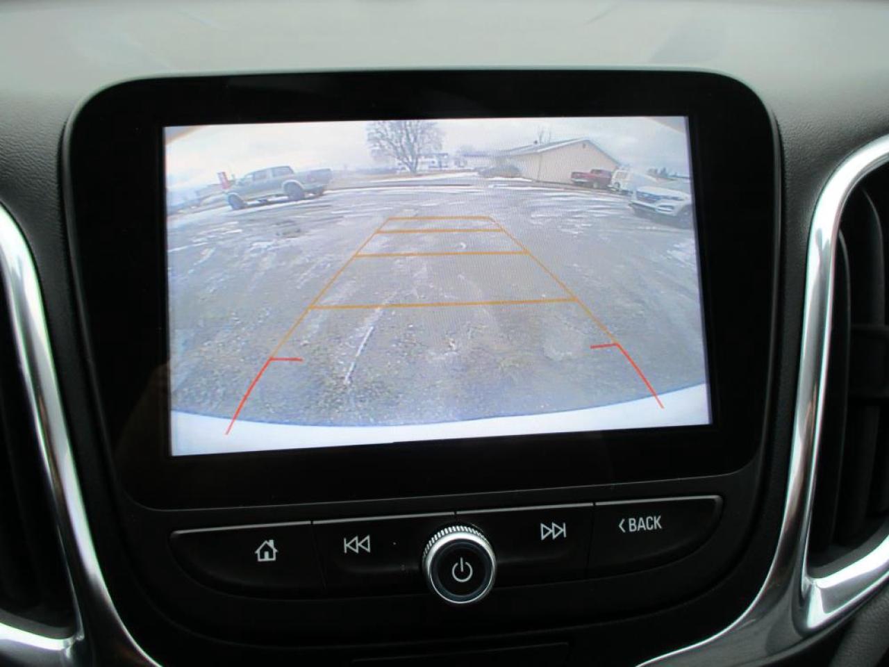 2018 Chevrolet Equinox LT FWD - Photo #17