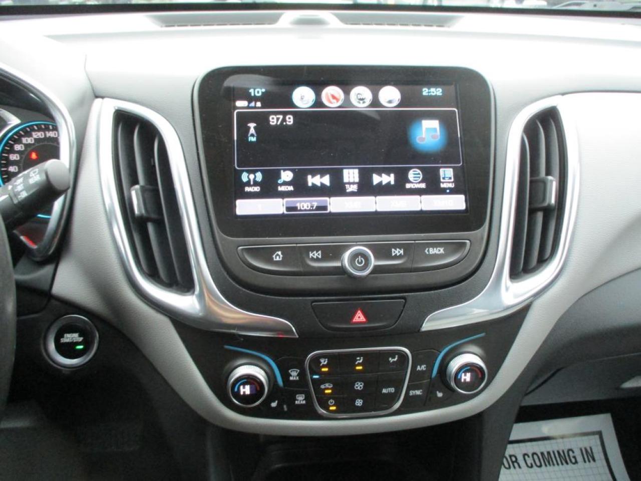 2018 Chevrolet Equinox LT FWD - Photo #18