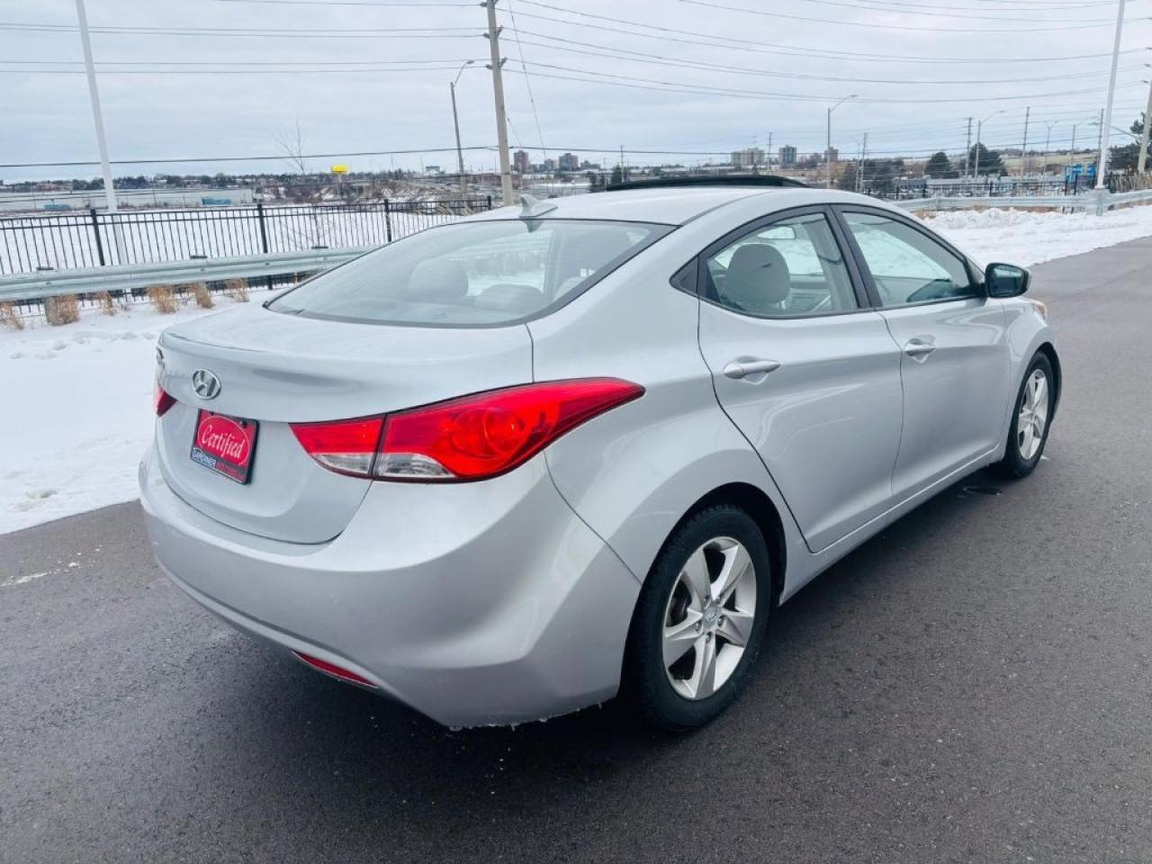 2011 Hyundai Elantra GLS 4dr Sedan Photo