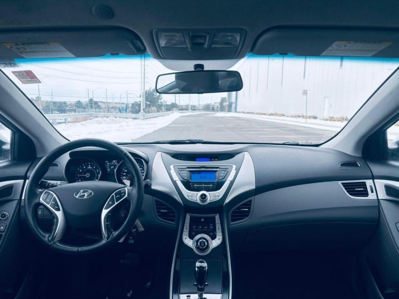 2011 Hyundai Elantra GLS 4dr Sedan Photo