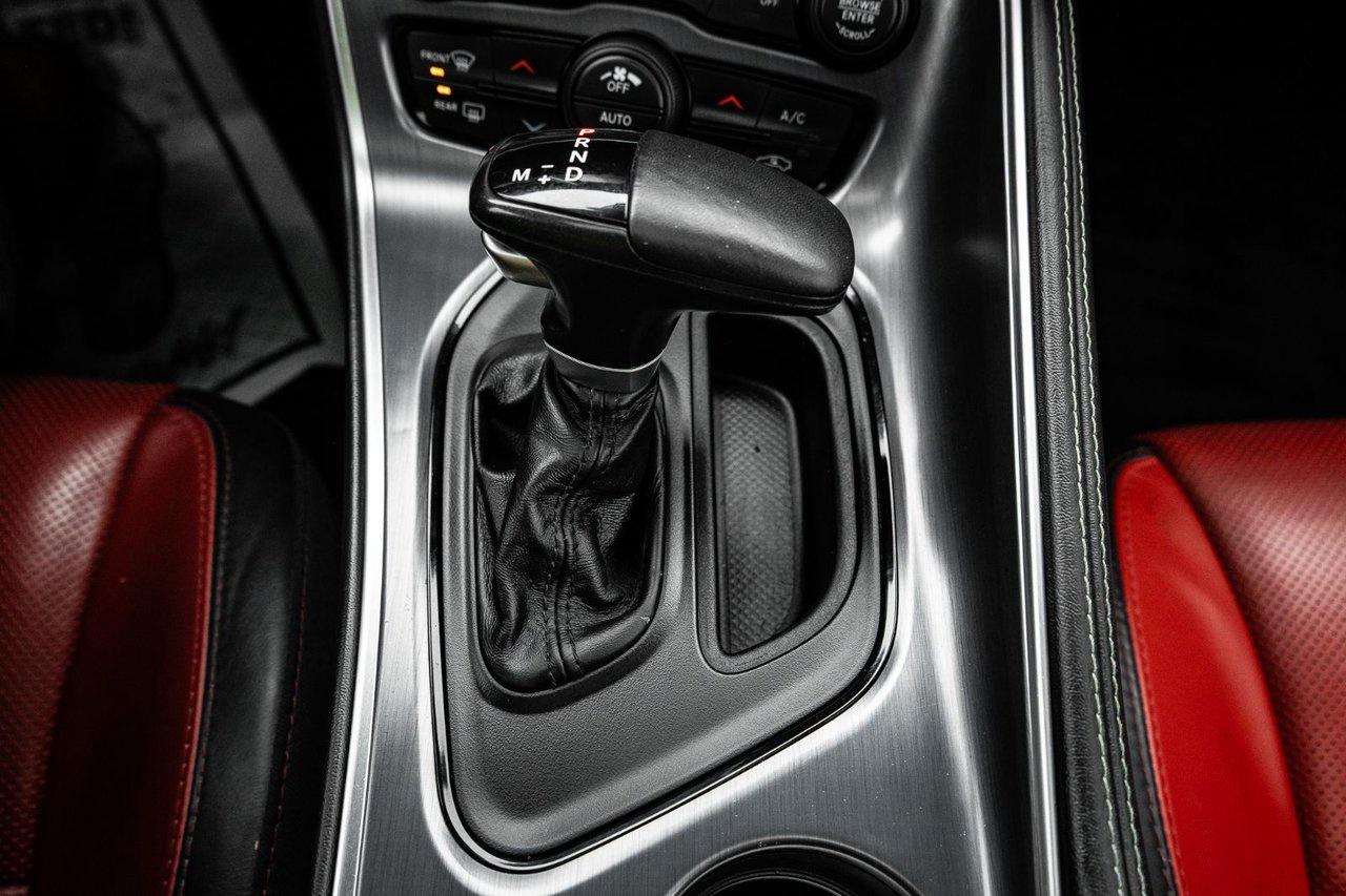 2016 Dodge Challenger Scat Pack Shaker Photo