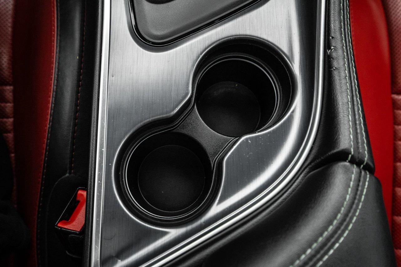 2016 Dodge Challenger Scat Pack Shaker Photo