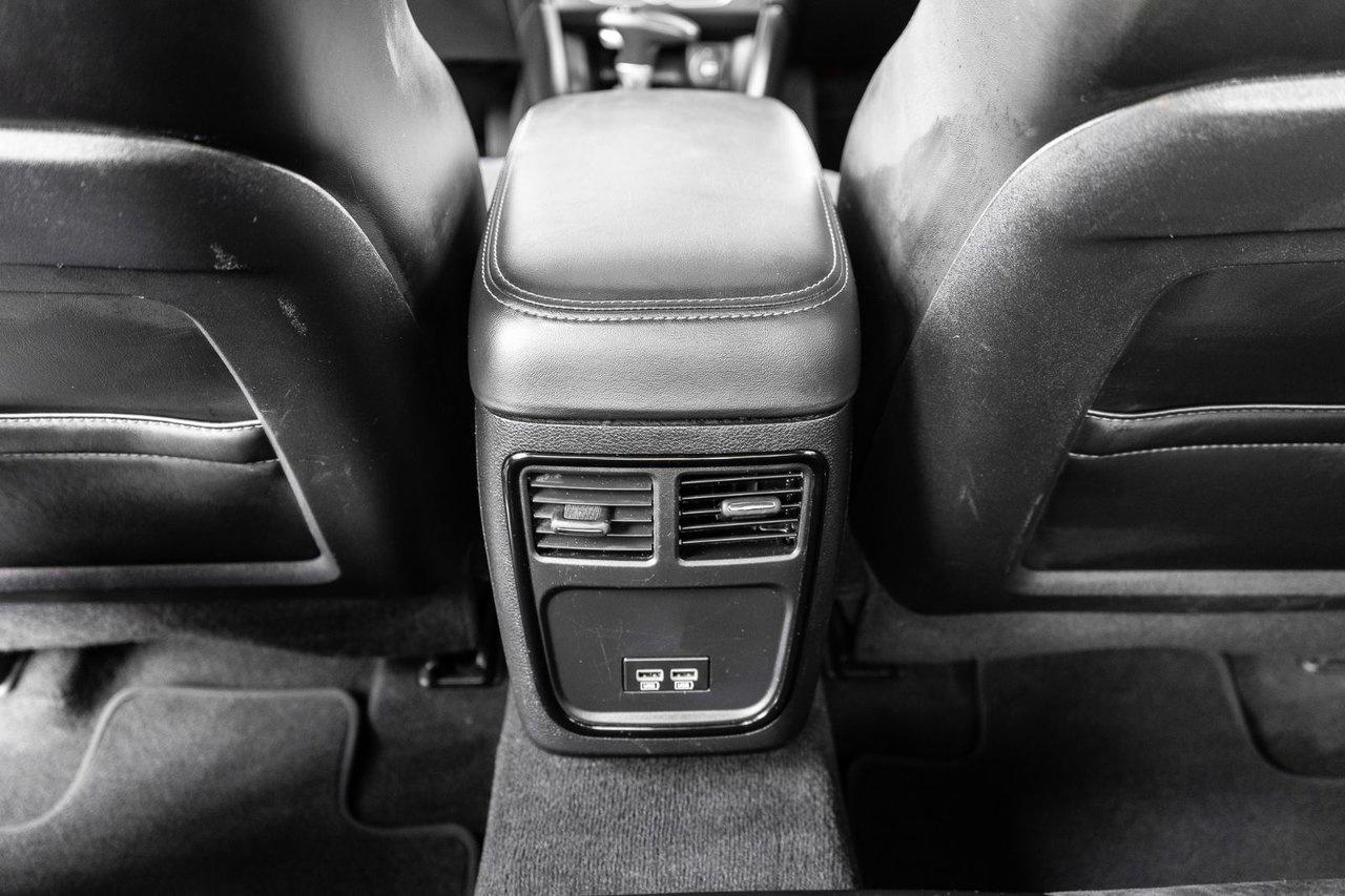 2023 Dodge Charger GT Photo