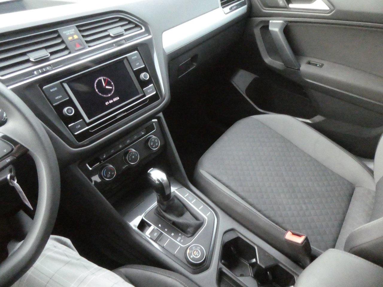 2019 Volkswagen Tiguan S Trendline Photo