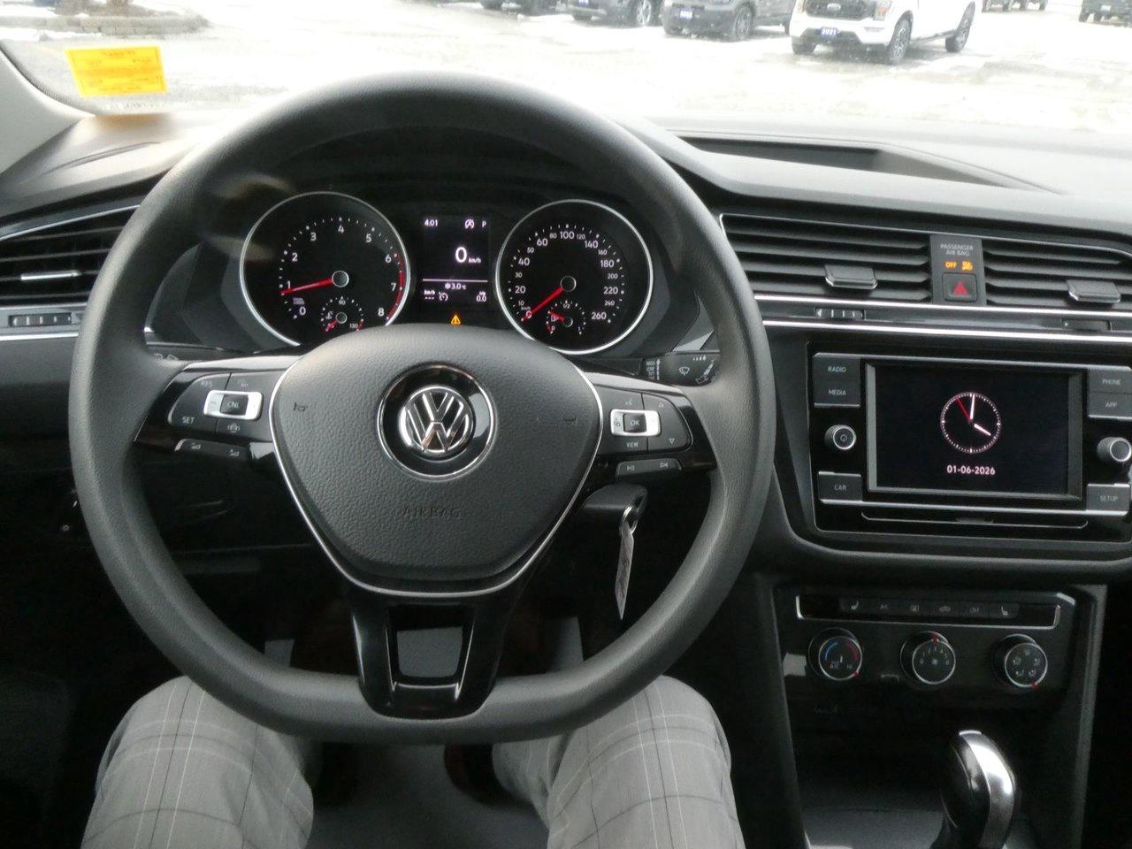 2019 Volkswagen Tiguan Trendline Photo