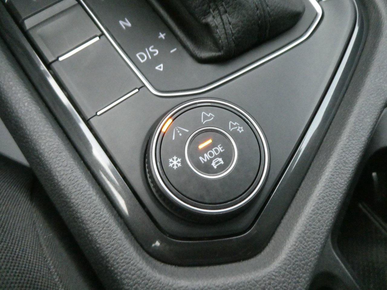 2019 Volkswagen Tiguan Trendline Photo