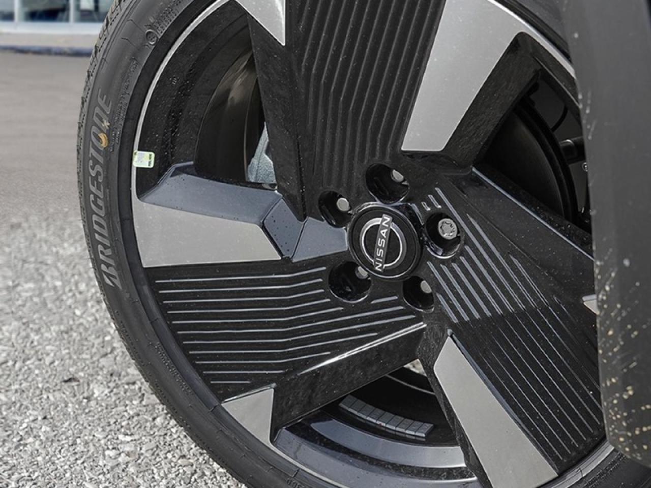 2026 Nissan Kicks SR  - Premium Package Photo