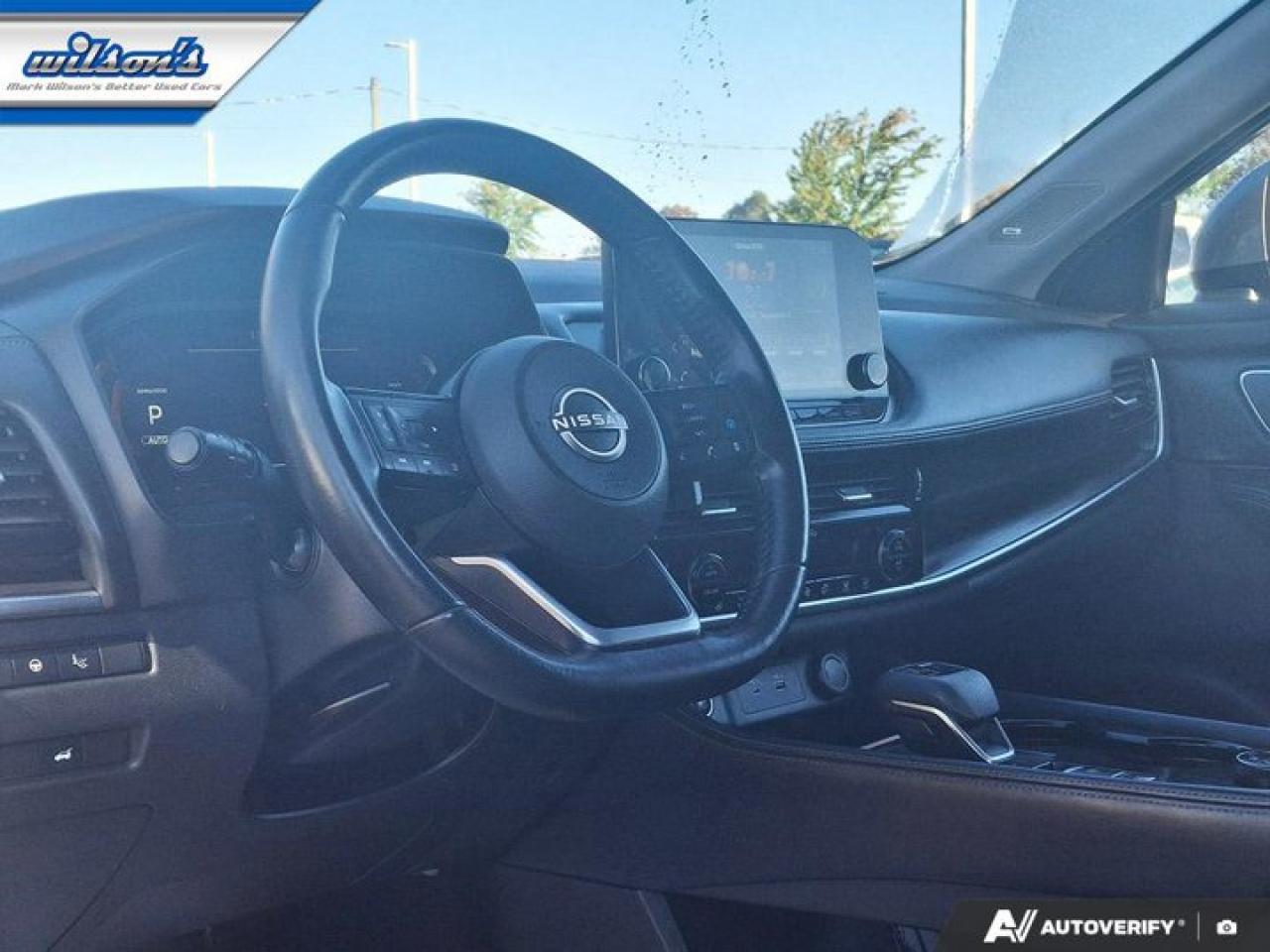 2022 Nissan Rogue Platinum AWD | Quilted Leather | Navi | Pano Roof | Heated Seats + Steering | Power Liftgate & More! Photo