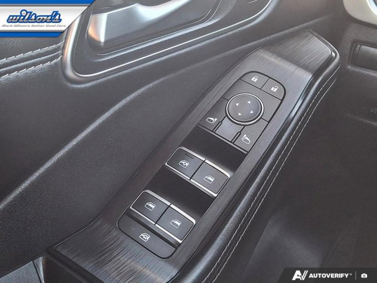 2022 Nissan Rogue Platinum AWD | Quilted Leather | Navi | Pano Roof | Heated Seats + Steering | Power Liftgate & More! Photo