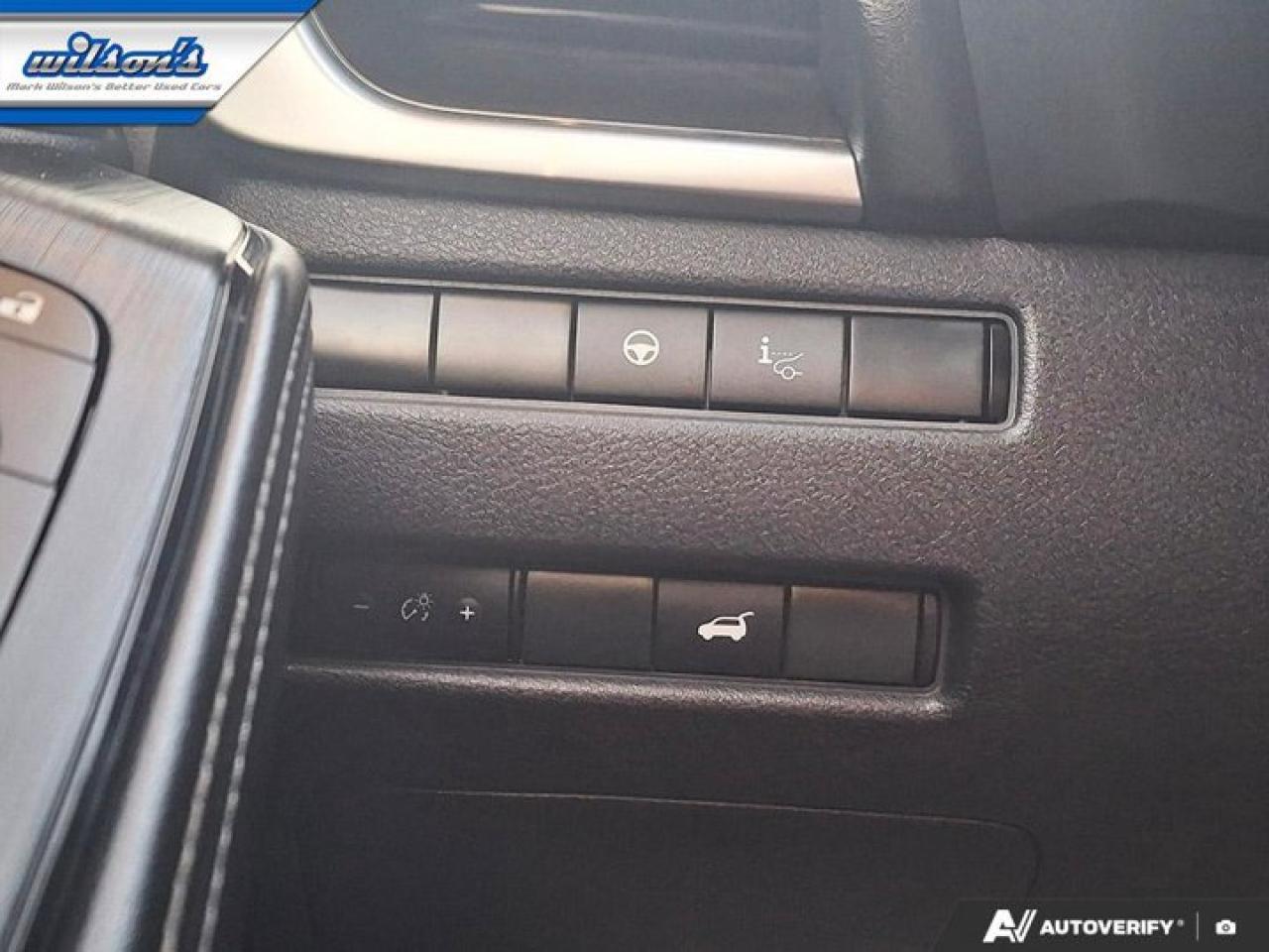 2022 Nissan Rogue Platinum AWD | Quilted Leather | Navi | Pano Roof | Heated Seats + Steering | Power Liftgate & More! Photo