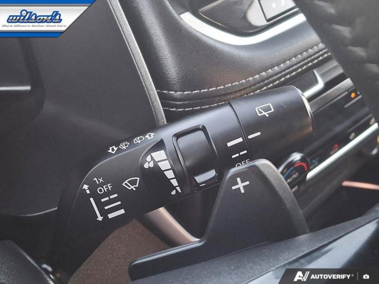 2022 Nissan Rogue Platinum AWD | Quilted Leather | Navi | Pano Roof | Heated Seats + Steering | Power Liftgate & More! Photo