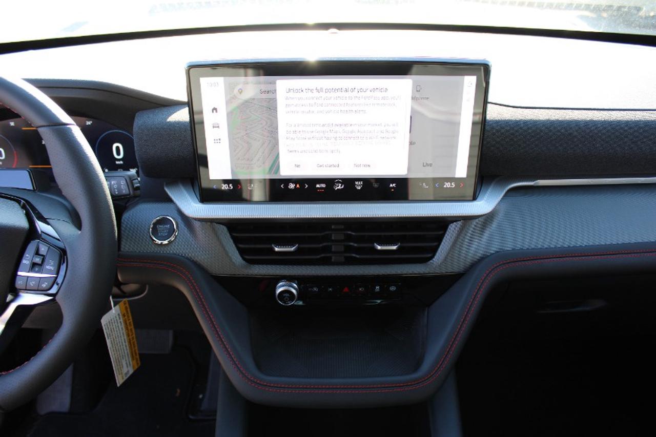 2025 Ford Explorer ST-Line Photo