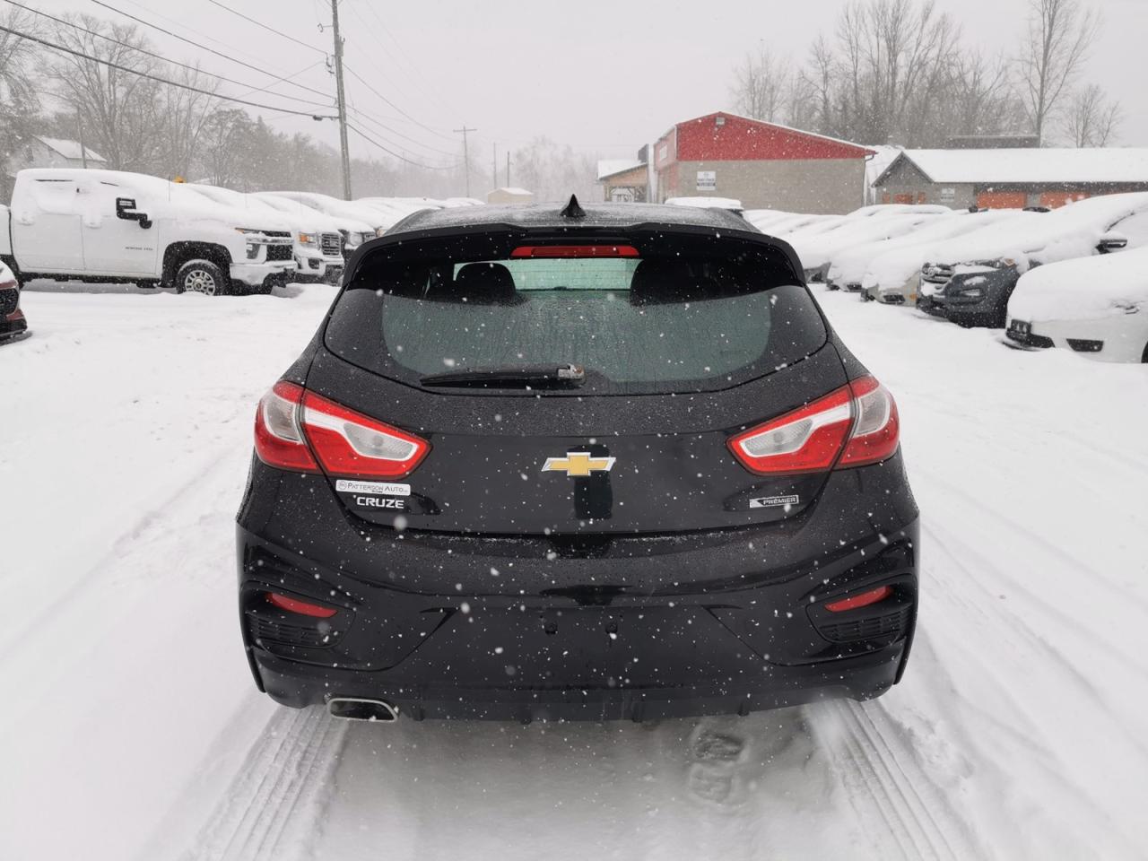 2017 Chevrolet Cruze Premier Photo3