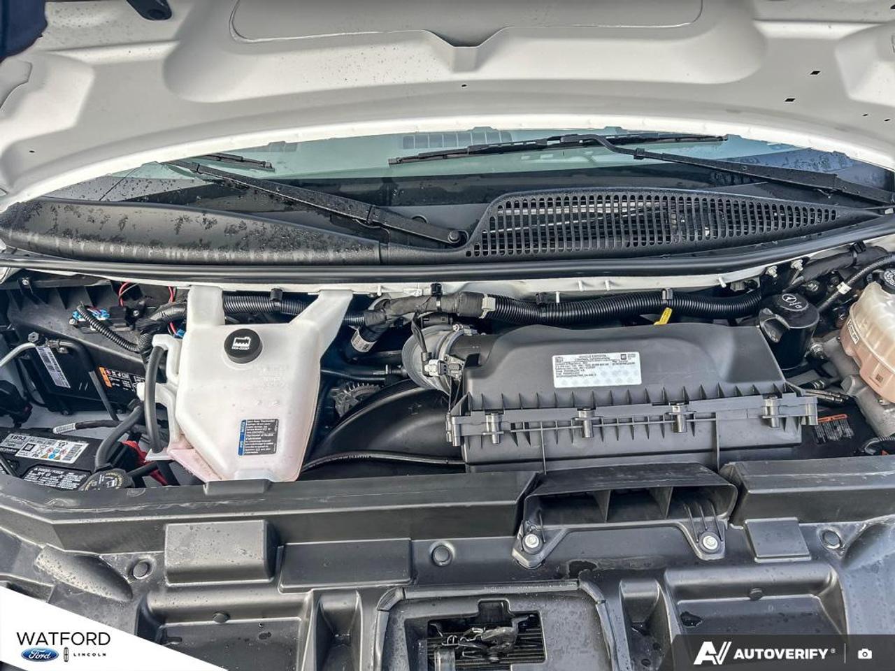 2023 GMC Savana RWD 2500 155" Photo