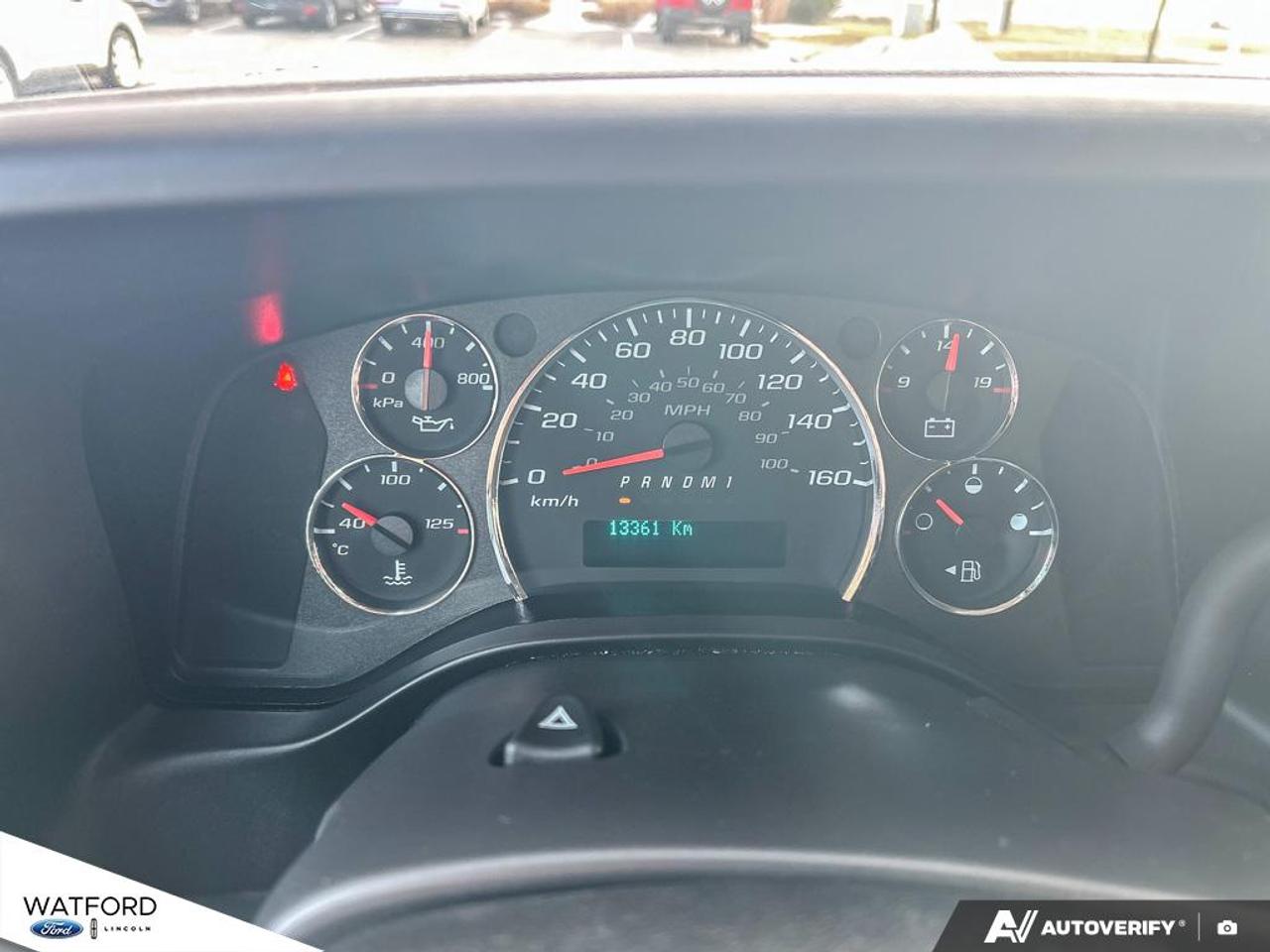 2023 GMC Savana RWD 2500 155" Photo