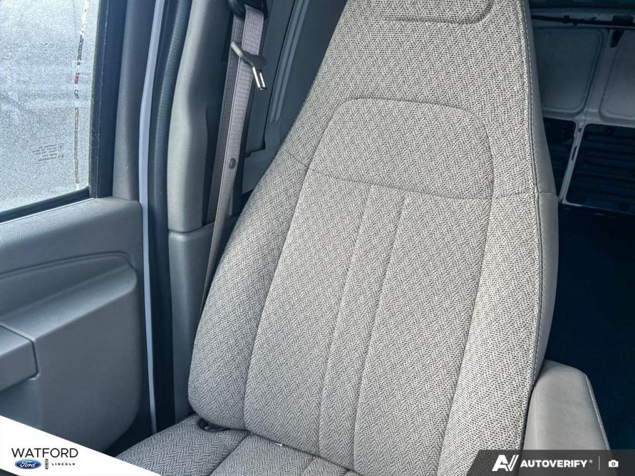 2023 GMC Savana RWD 2500 155" Photo