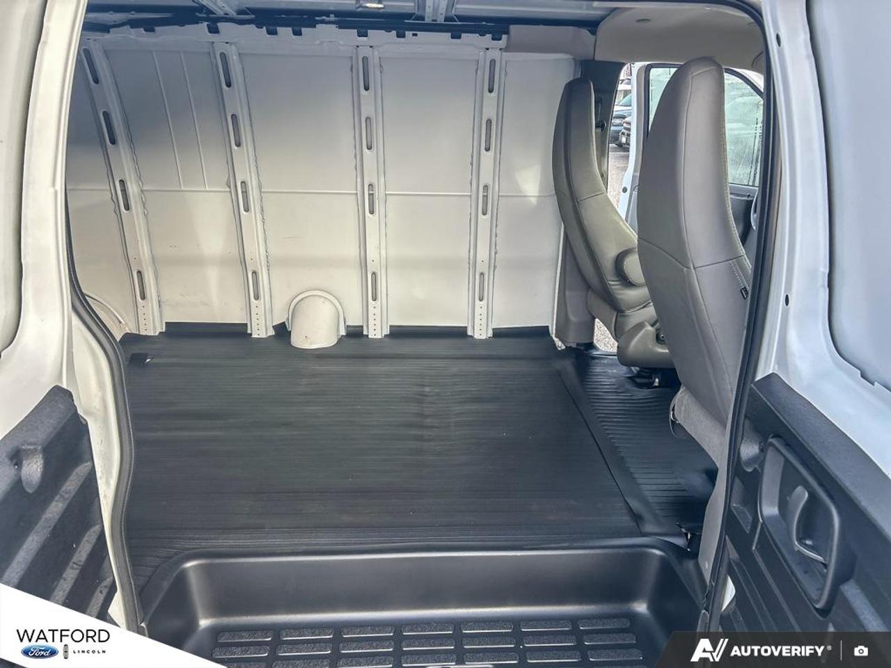 2023 GMC Savana RWD 2500 155" Photo